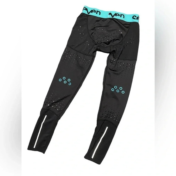 SEVEN ZERO YOUTH MOTO COMPRESSION PANT - BLACK - Picture 2 of 6